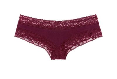 Bordo spalvos nėriniuotos kelnaitės