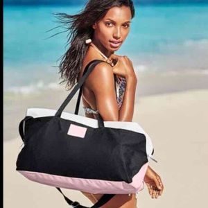 Nuostabi Victoria's Secret rankinė