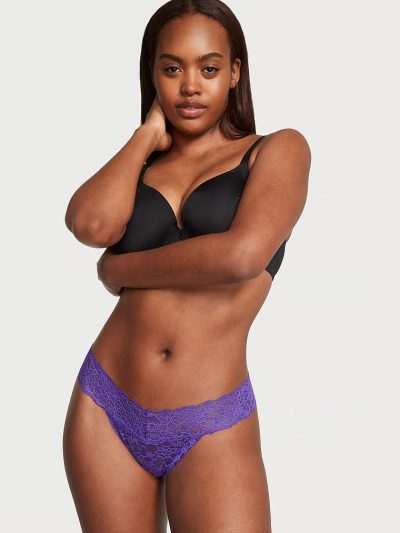 Violetinės spalvos apatinės kelnaitės iš Victoria’s Secret