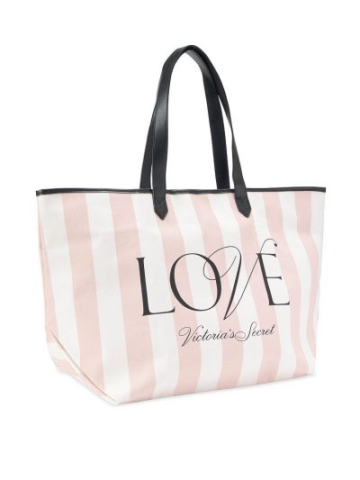 Stilinga ir talpi laisvalaikio rankinė iš Victoria's Secret