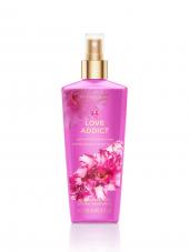 Victoria's Secret Love addict parfumuotas kūno purškiklis